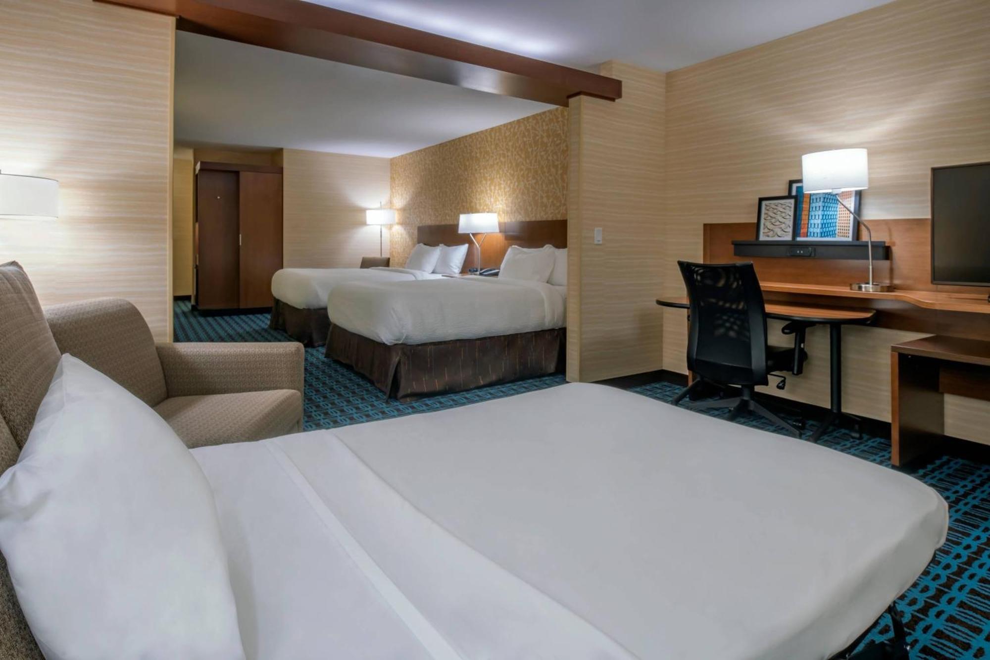 Fairfield Inn & Suites By Marriott Boston Marlborough/Apex Center Extérieur photo